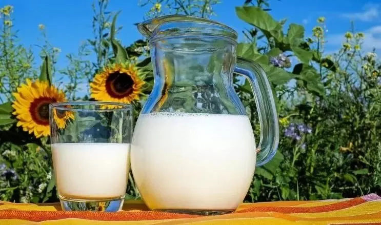 喝奶后腹泻,真凶是乳糖不耐受还是牛奶过敏?
